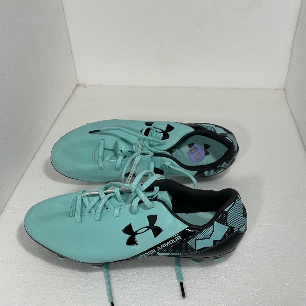 Soccer Cleats Under Armour Size 8 1/2 New
